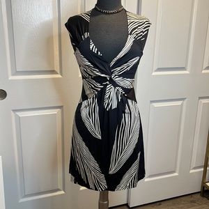 BCBG Maxazria dress size Small petite